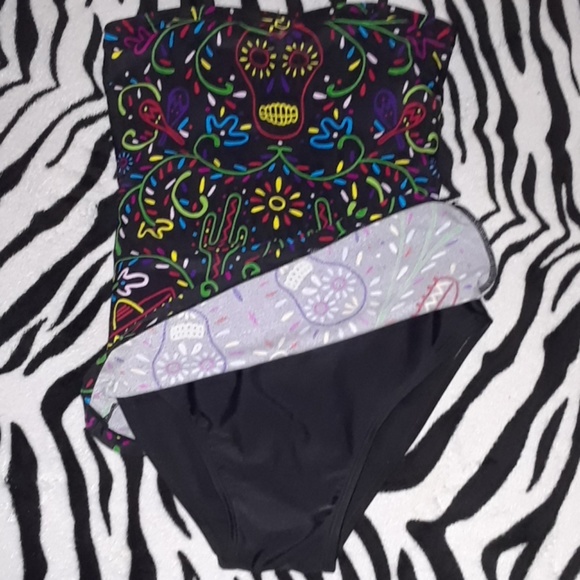 Too Fast Retro bathing suit - Picture 6 of 8